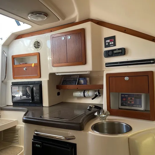 Freedom Yacht Photos Pics 