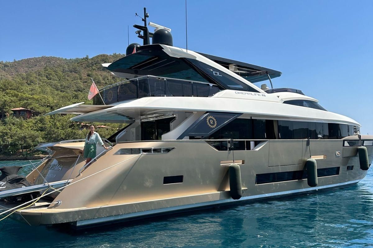 2018 Dreamline 85 
