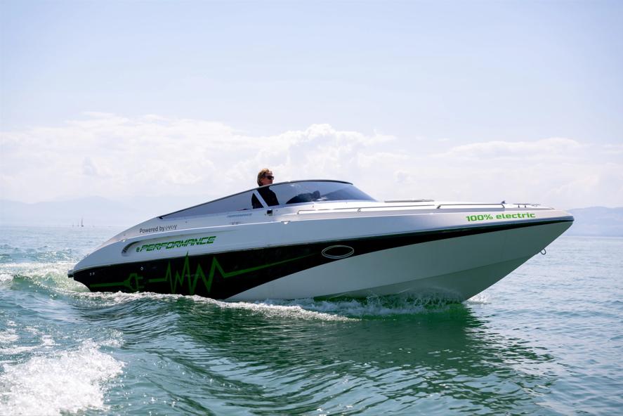 2023 Performance e801 electric speedboat cruising on open water.