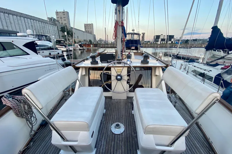 Latte Yacht Photos Pics Broker Note: