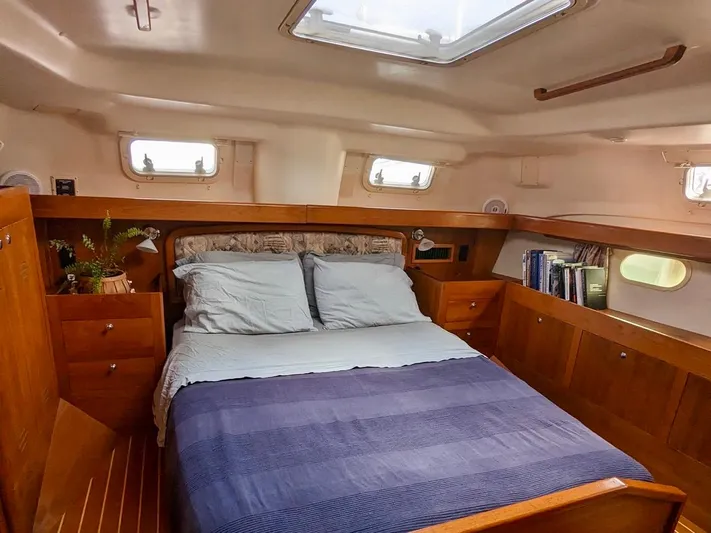 Sail La Vie Yacht Photos Pics 