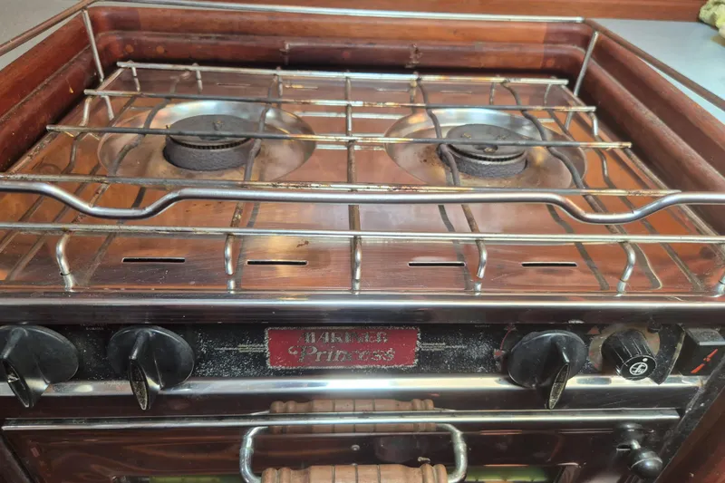 Pearl Yacht Photos Pics Two-burner marine stove on a 1996 Cape George 36 sailboat.