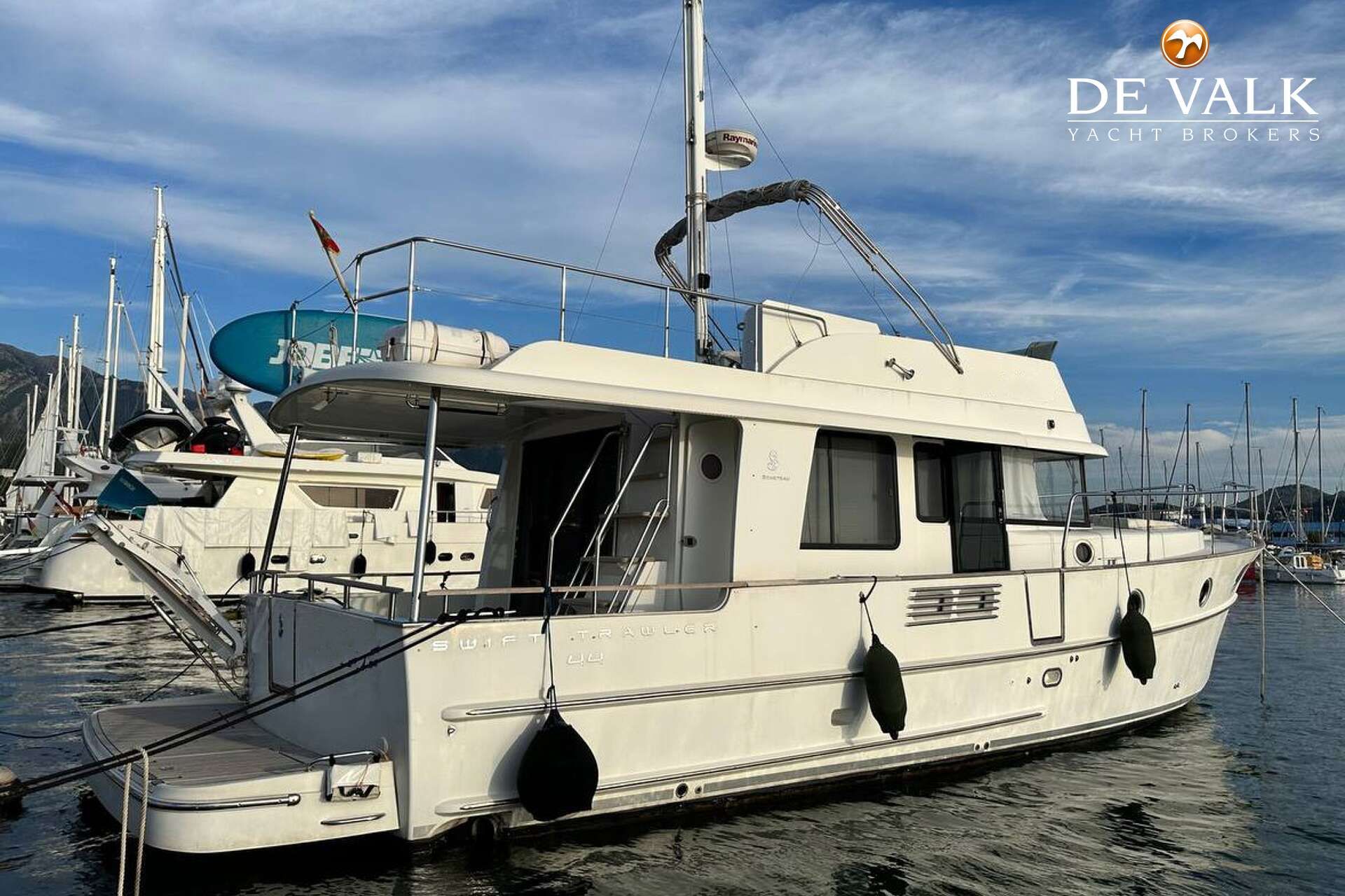 2018 Beneteau Swift Trawler 44