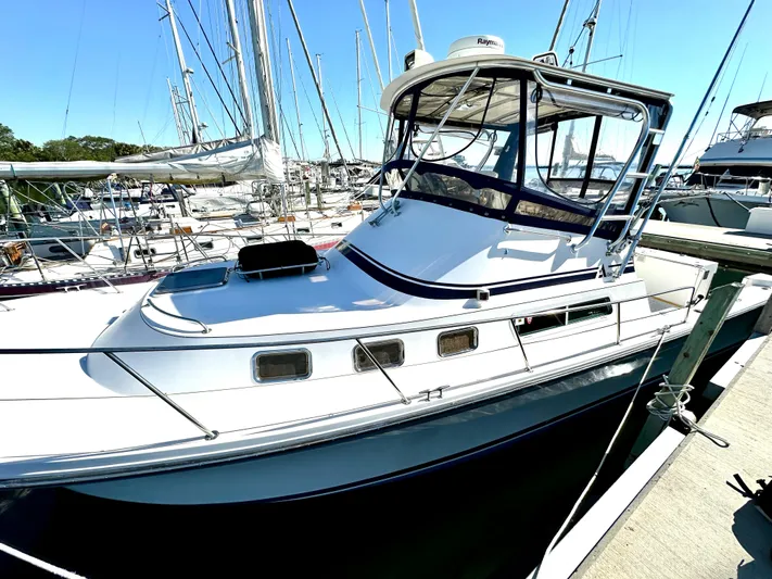Feuling Around Yacht Photos Pics 
