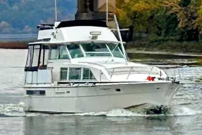Bertram 42 Motor Yacht