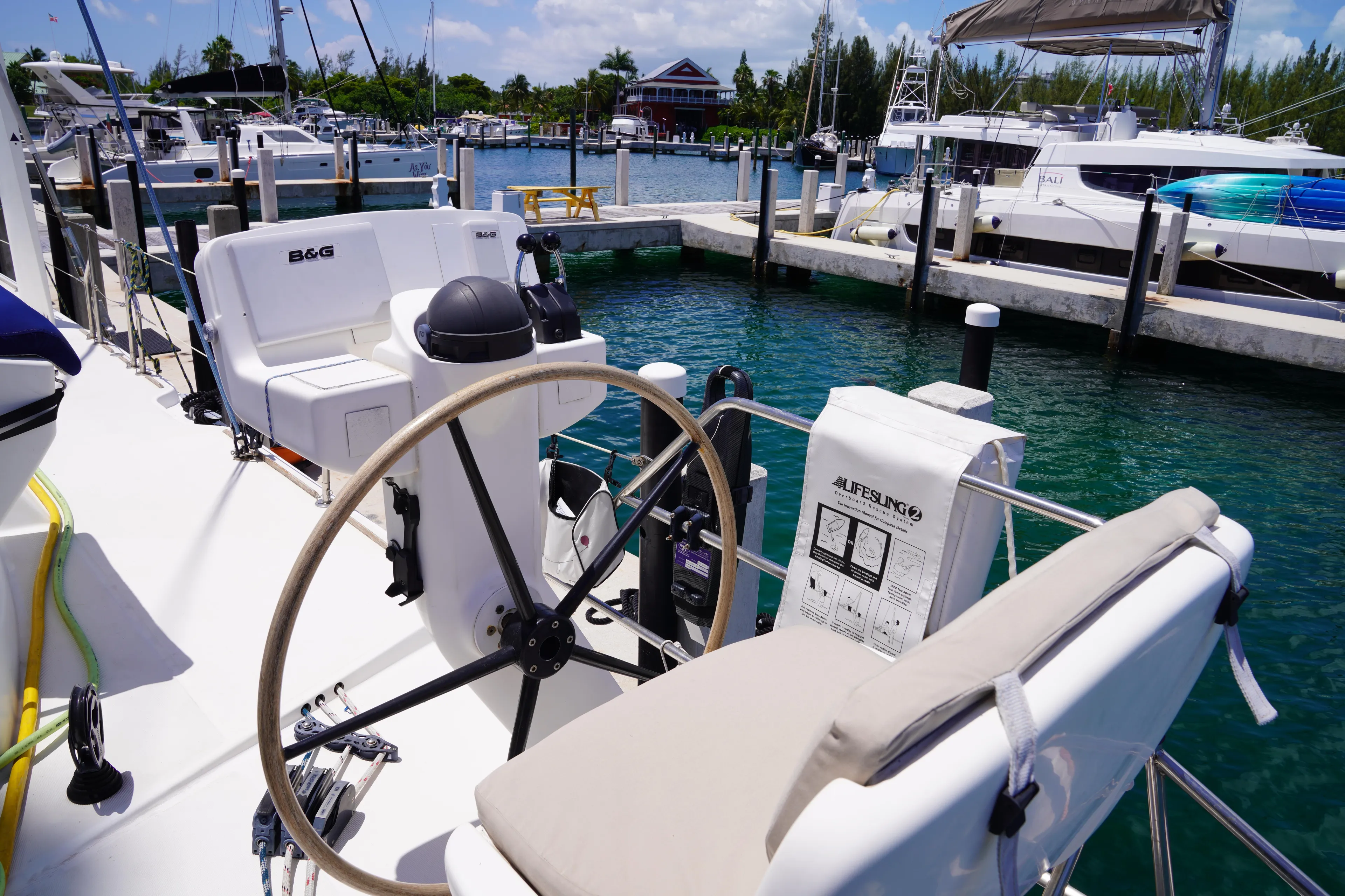 Mariah Yacht Photos Pics 