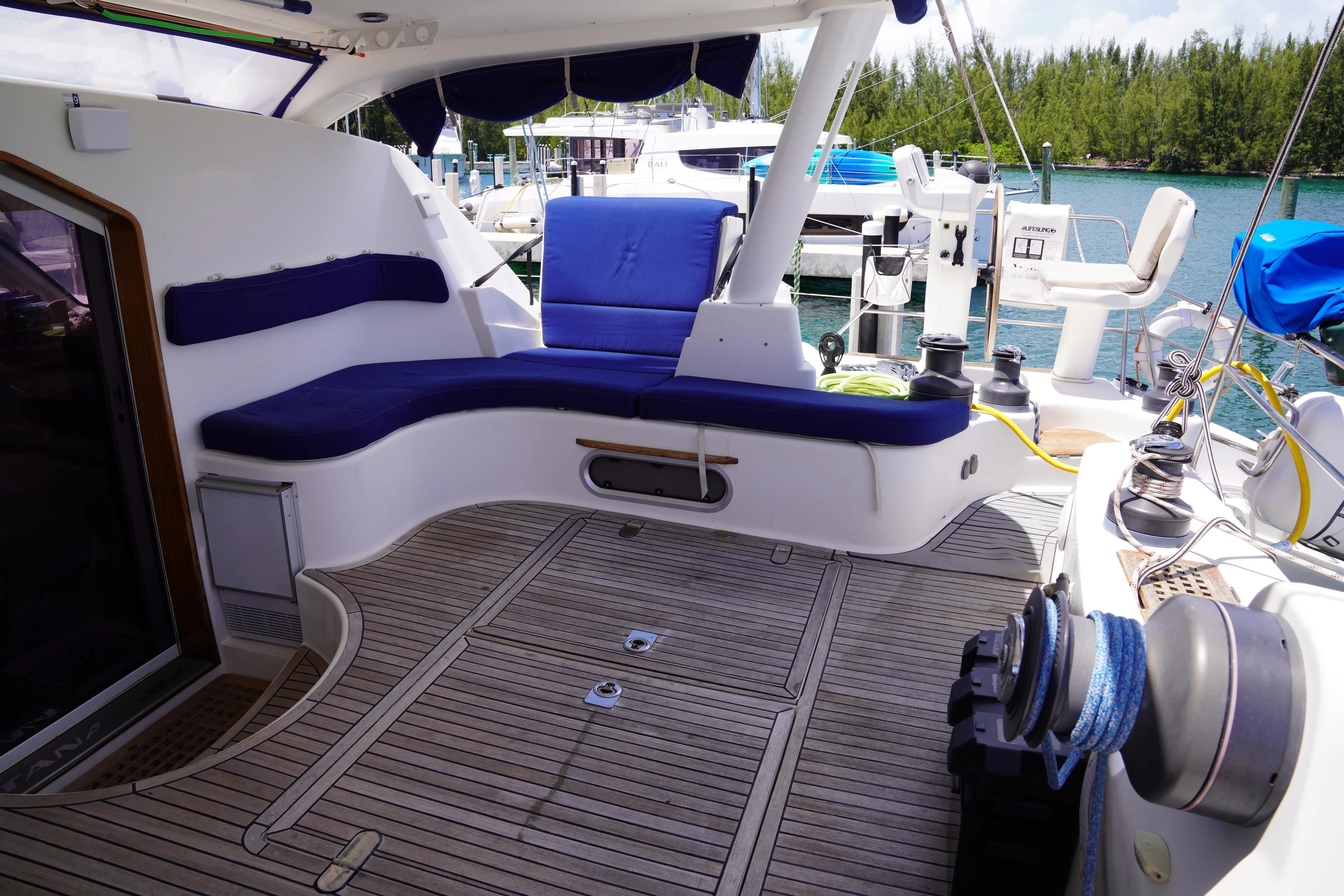 Mariah Yacht Photos Pics 