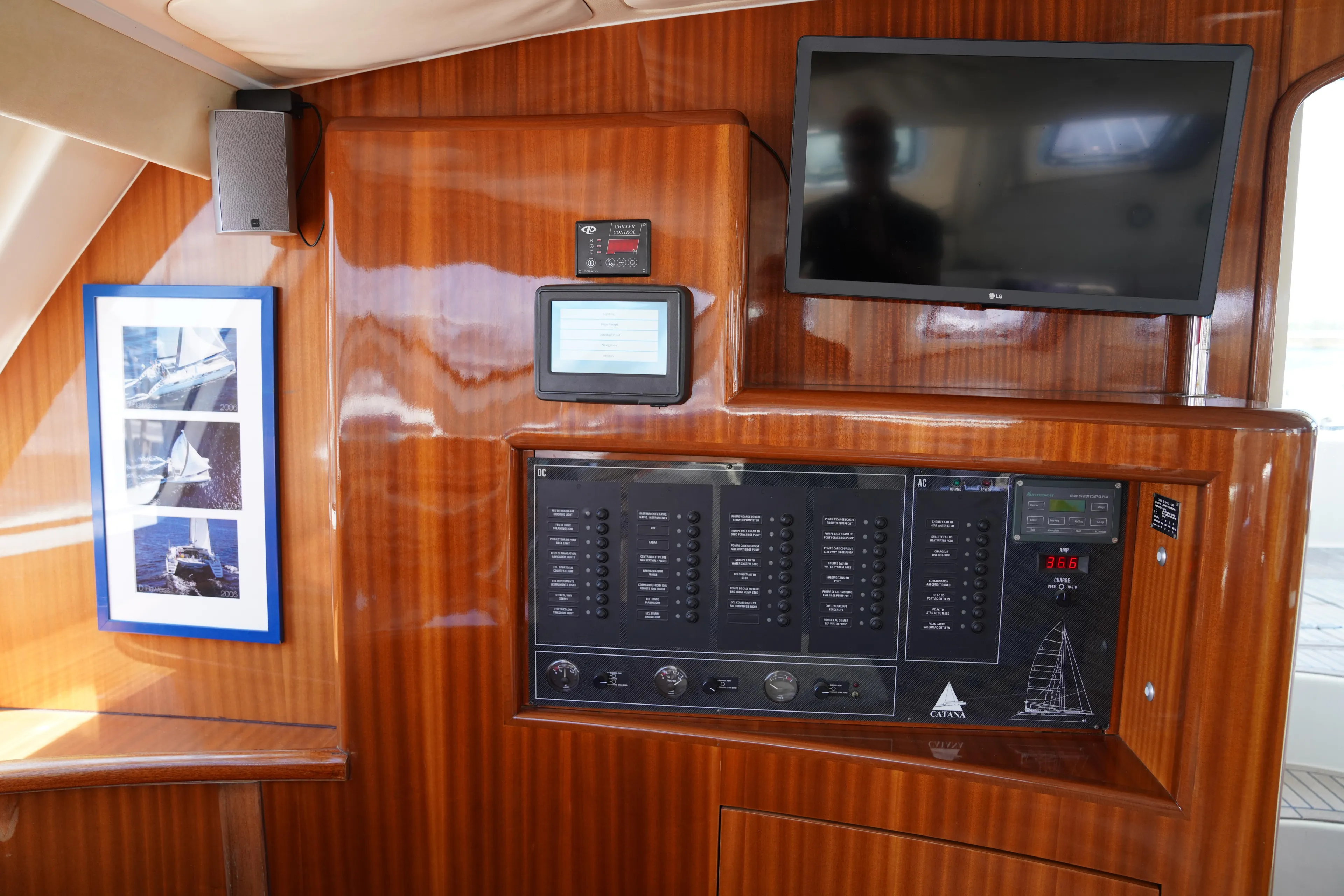 Mariah Yacht Photos Pics 