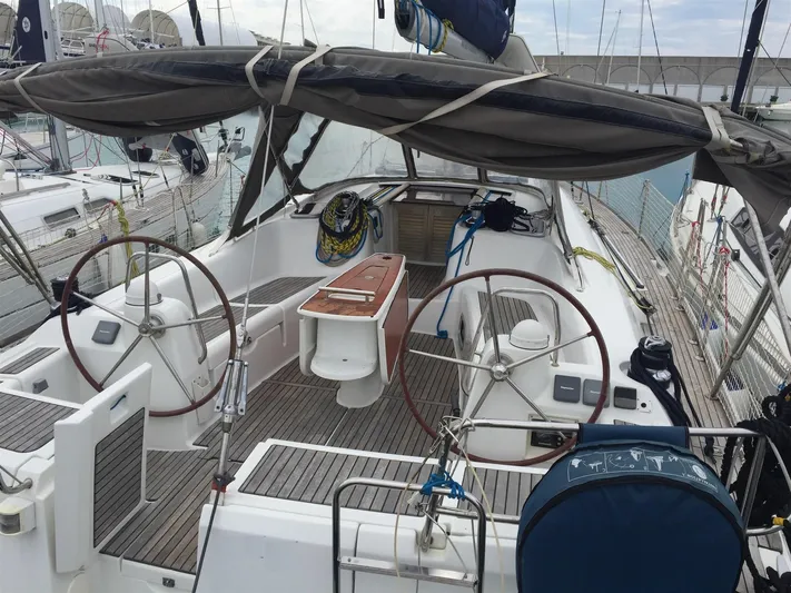  Yacht Photos Pics Beneteau Oceanis 46