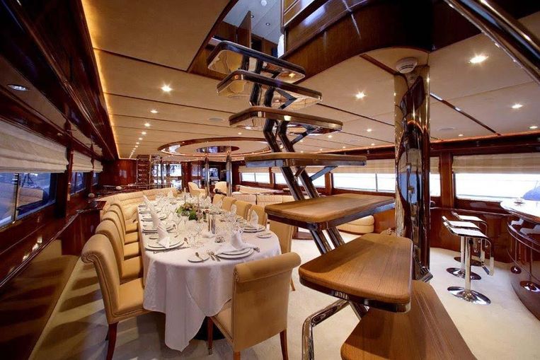 2008-121-custom-m-y-luxury-fb-yacht