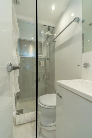 Kaos Yacht Photos Pics Princess 85 Kaos - Crew