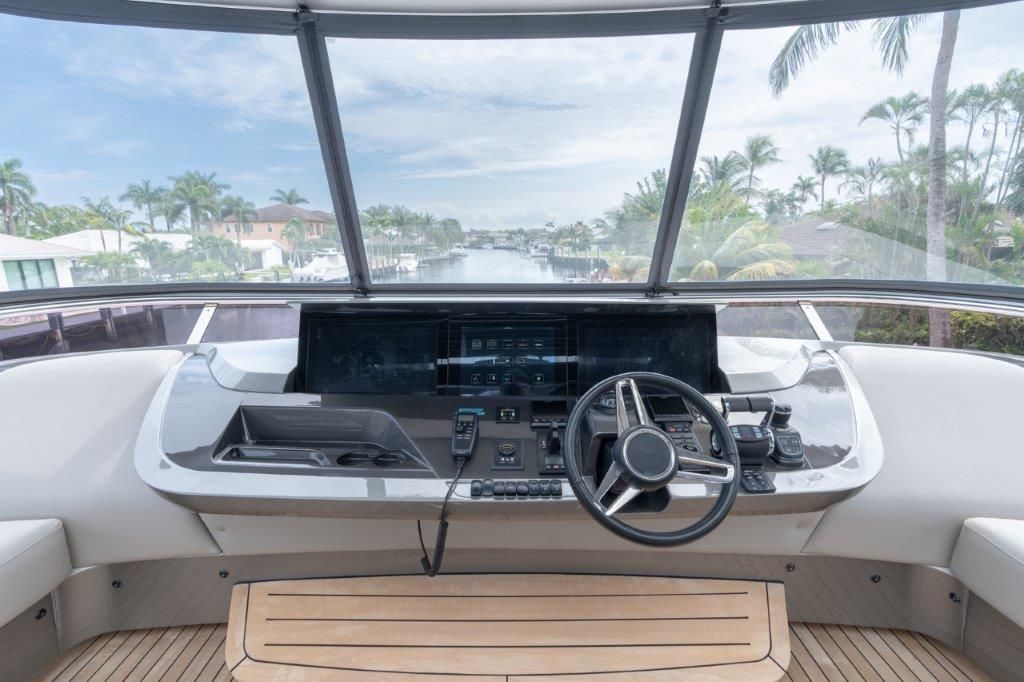 2019 Princess 85 