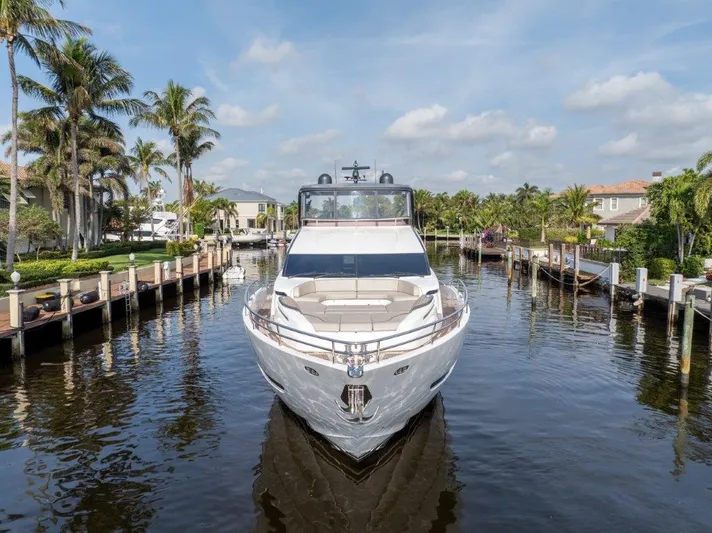 Kaos Yacht Photos Pics Princess 85 Kaos - Bow