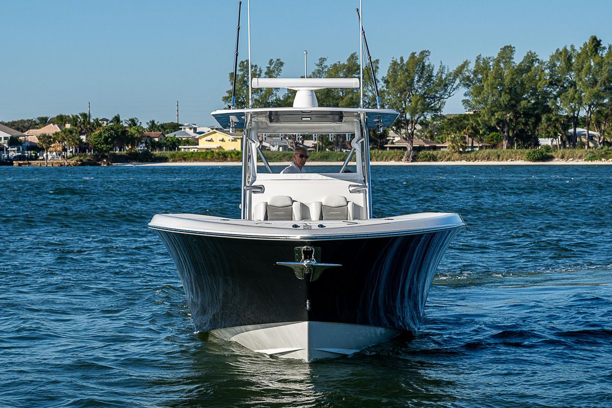 2017 Invincible 42 