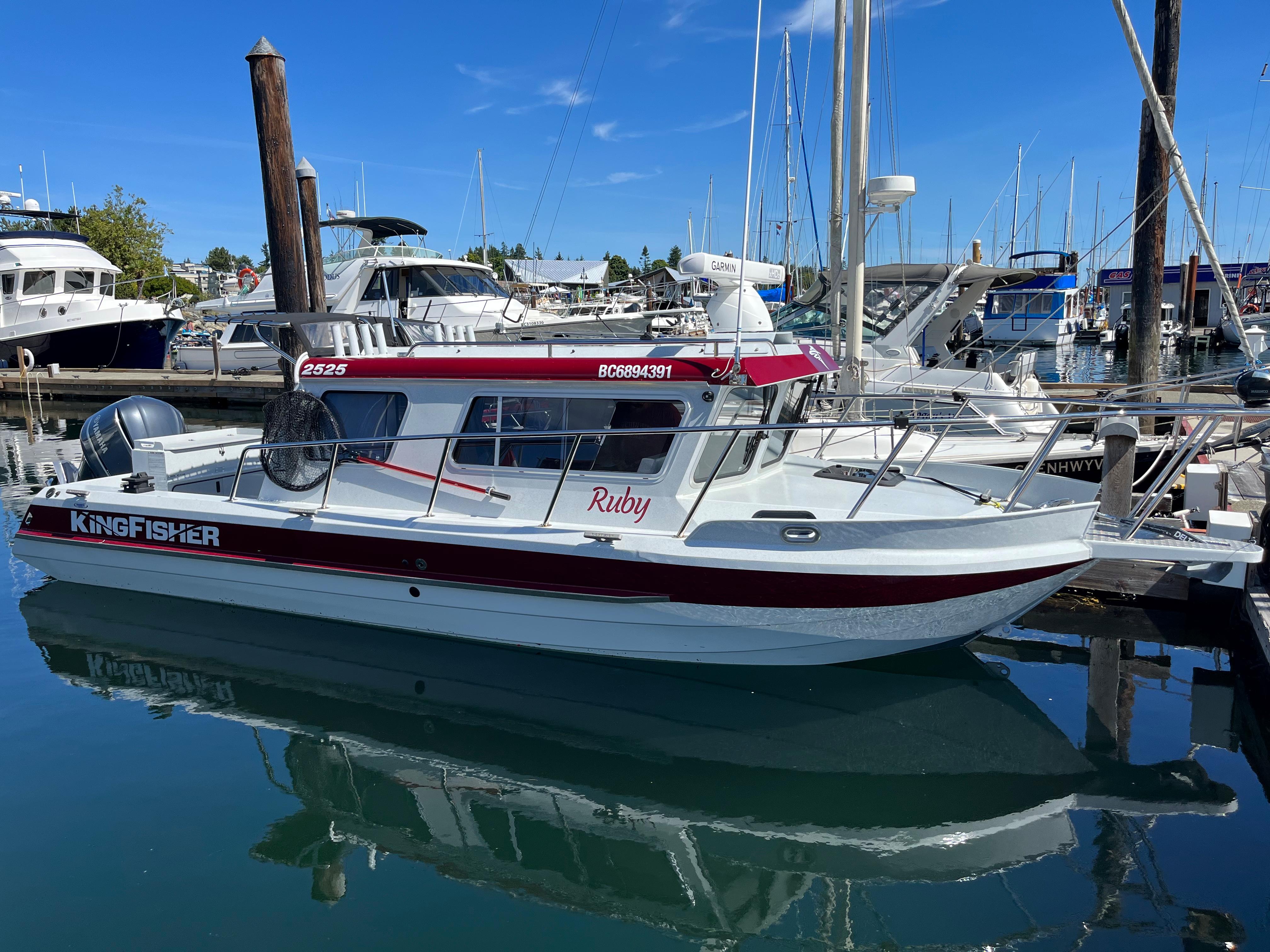 2019 KingFisher 2525 Weekender Offshore Saltwater Fishing for sale