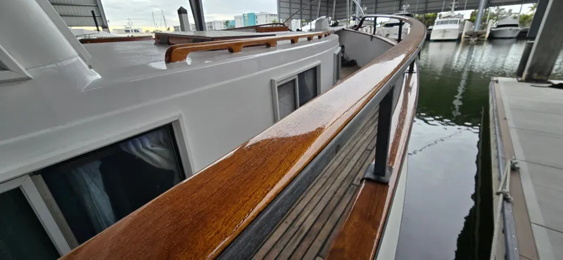 Tortuga Azul Yacht Photos Pics 