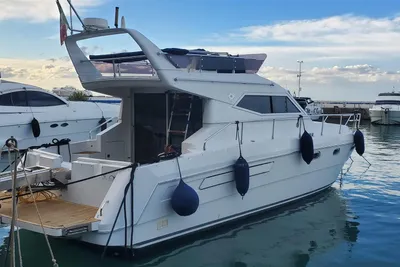 Raffaelli Typhoon fly 38