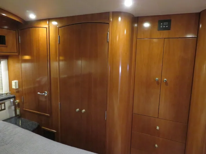 Banditore Yacht Photos Pics 