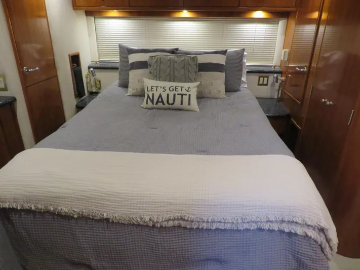 Banditore Yacht Photos Pics 