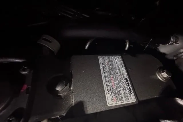 Pickle Yacht Photos Pics Engine component of a 1989 Hylas 44, featuring a detailed label.