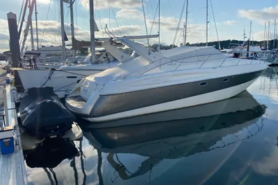 2001 Cranchi Endurance 39