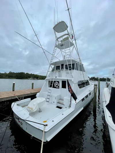 Reel Texas Yacht Photos Pics 1998 Hatteras 65 Sportfish Transom