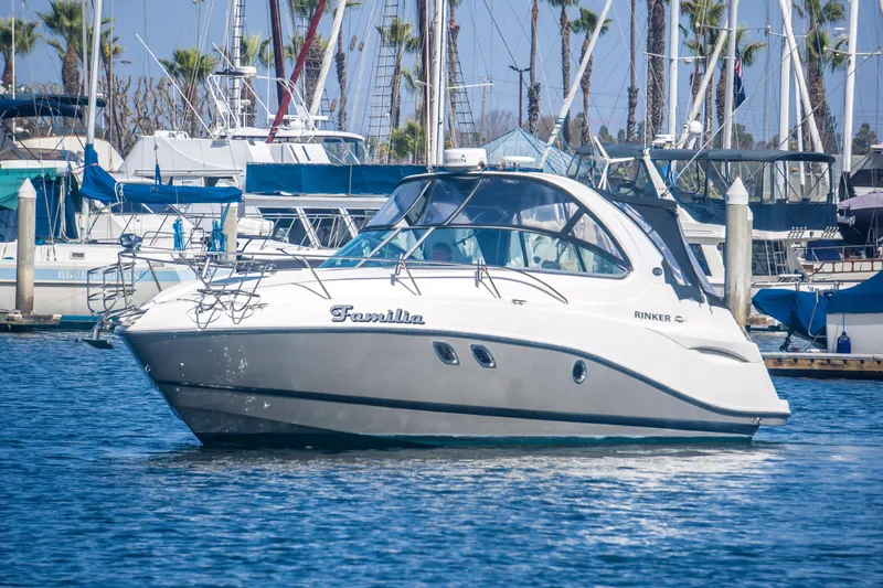 Familia Yacht Photos Pics 