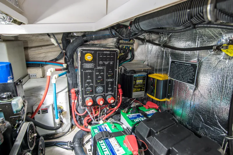 Familia Yacht Photos Pics 