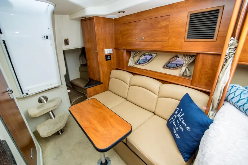 Familia Yacht Photos Pics 