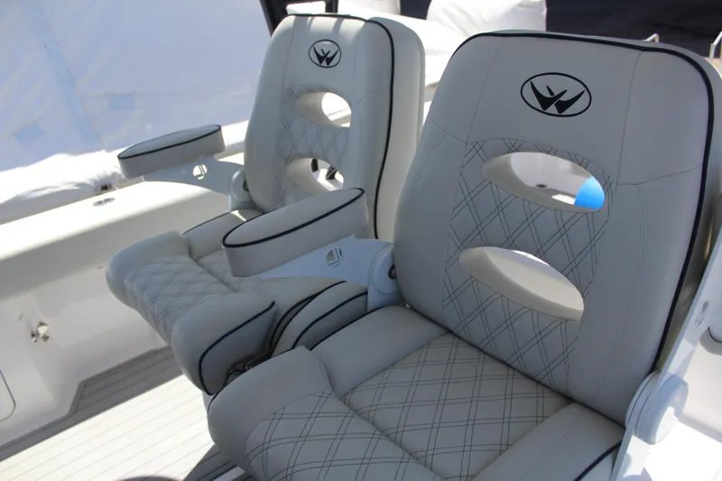  Yacht Photos Pics Custom Helm Seats