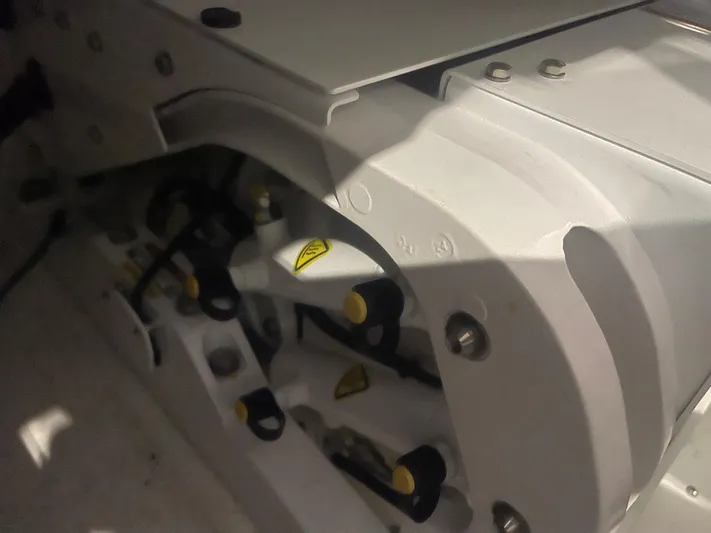  Yacht Photos Pics New Sea Keeper