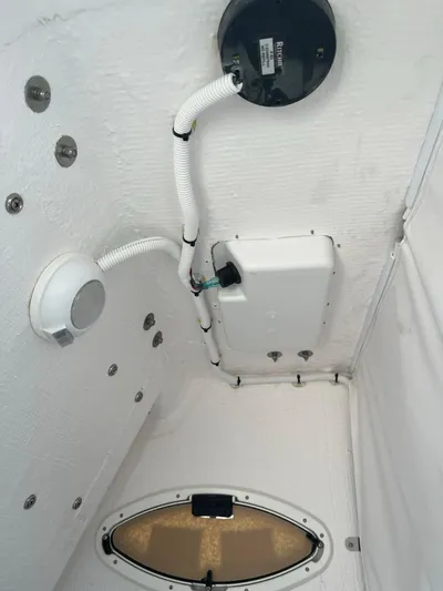  Yacht Photos Pics 2023 Twin Vee 340 GFX boat interior wiring and components.
