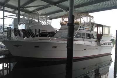 Viking 43 Double Cabin