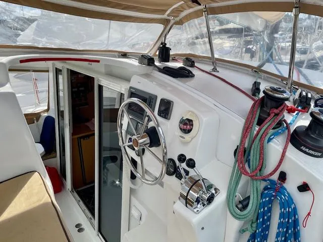 Learning Curves Yacht Photos Pics 