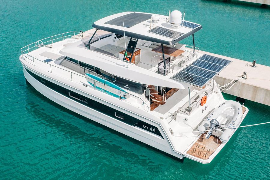 2019 Fountaine Pajot MY 44