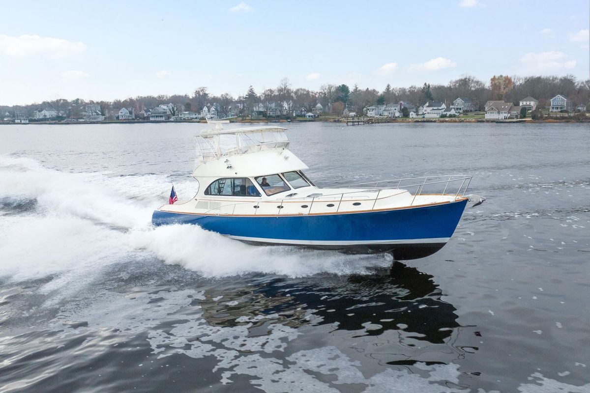 2006 Hinckley 55 