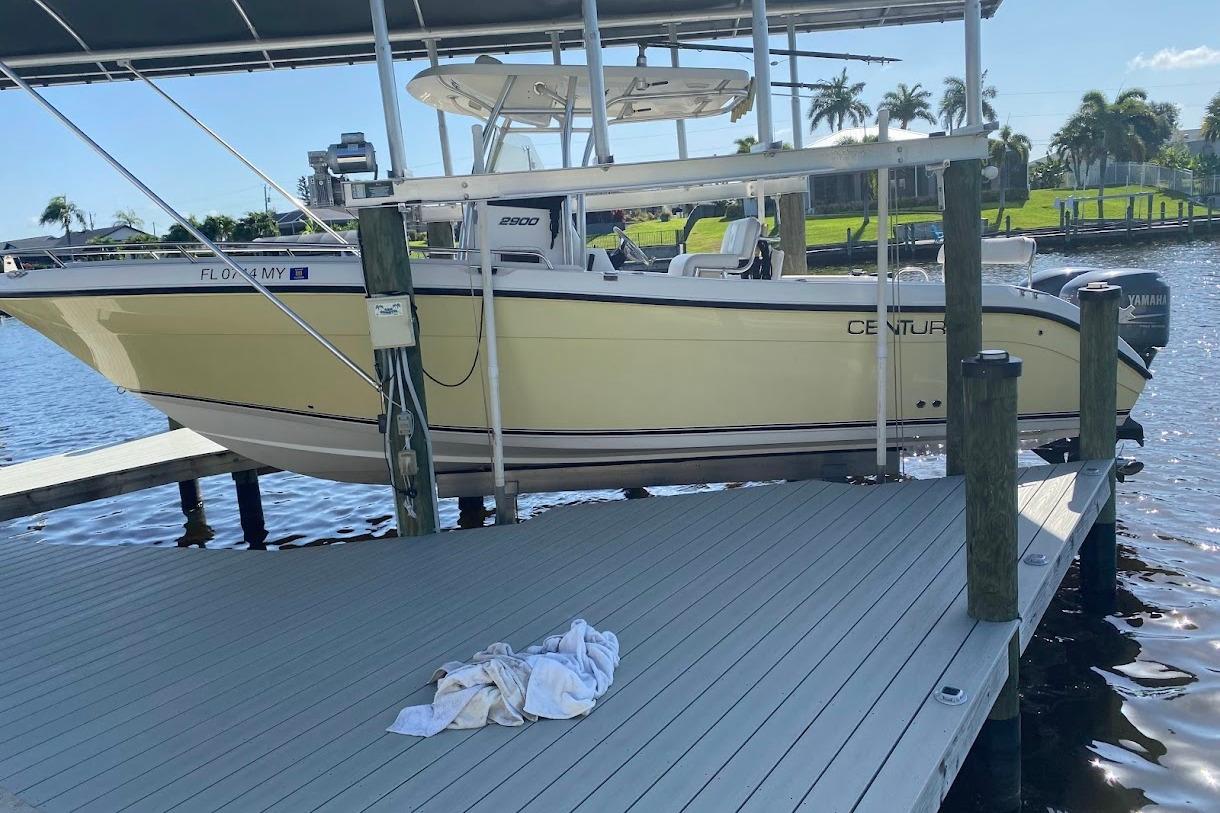 Century 2900 Center Console