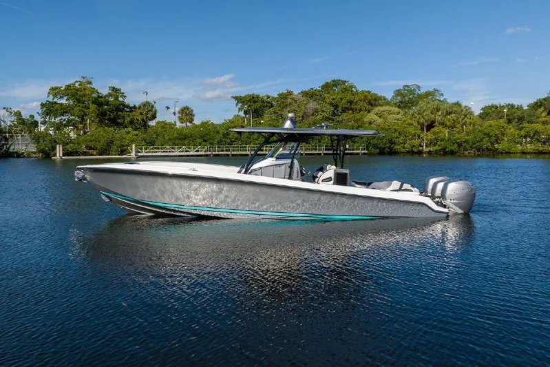 Lil Chop Yacht Photos Pics 