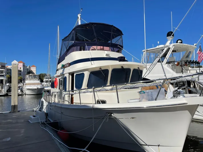 Dun Digg'n Yacht Photos Pics 