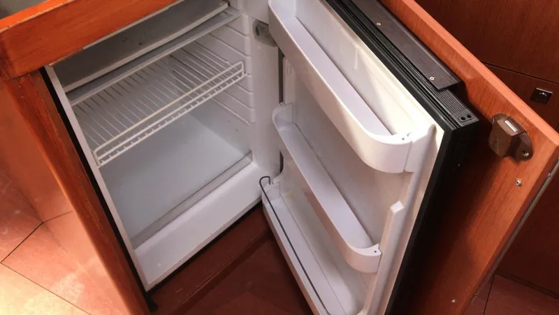  Yacht Photos Pics Beneteau Oceanis 45