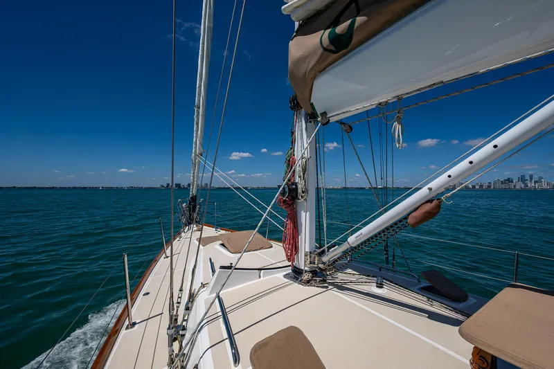 Safe Haven Yacht Photos Pics 