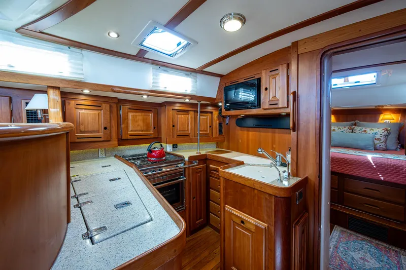 Safe Haven Yacht Photos Pics 