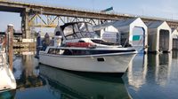 1985 Carver 36 Mariner