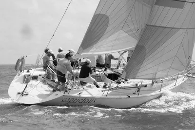 Catalina Capri 37