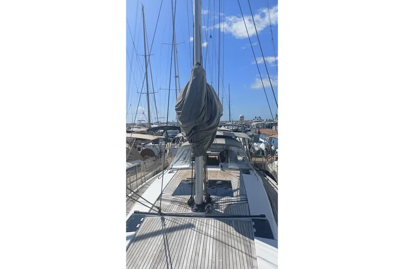"jocale Ii" Yacht Photos Pics 2016 Hanse 455 yacht docked at marina, clear sky, mast and deck visible.