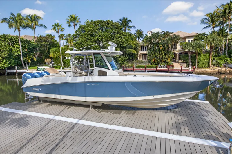 Landslide Yacht Photos Pics 