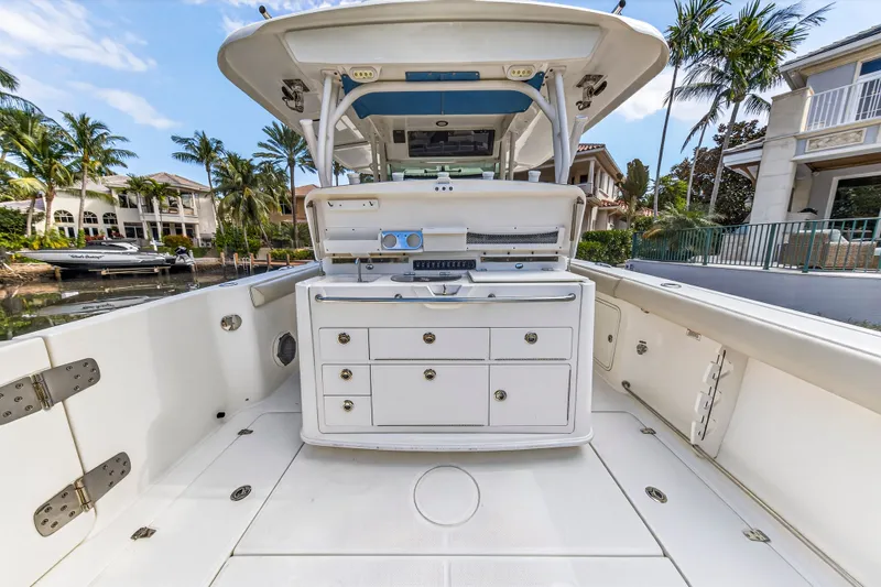 Landslide Yacht Photos Pics 