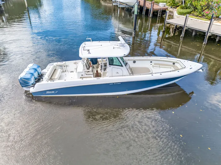 Landslide Yacht Photos Pics 