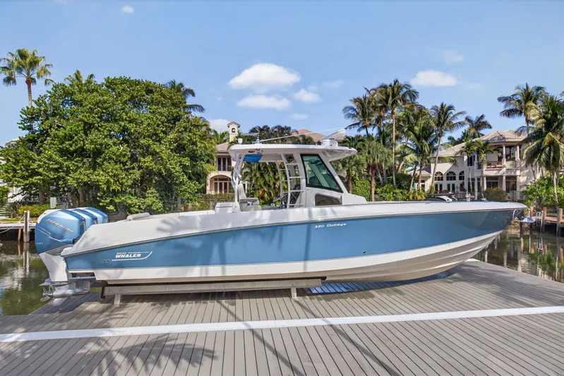 Landslide Yacht Photos Pics 