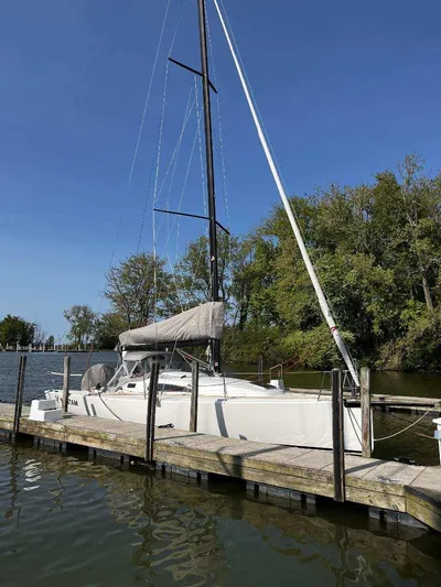 Bantam Yacht Photos Pics 